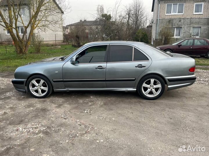 Mercedes-Benz E-класс 3.0 AT, 1996, 470 000 км