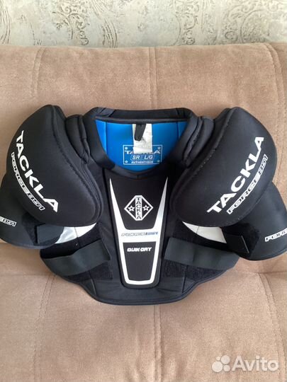 Нагрудник хоккейный Tackla Force 851