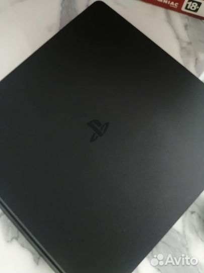 Sony Ps4 slim 1tb