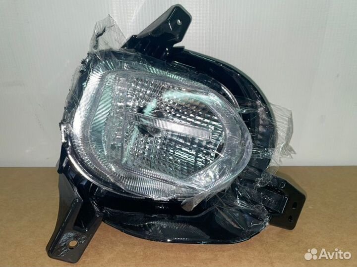 Фара противотуманная передняя левая Hyundai
