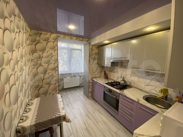 2-к. квартира, 50 м², 2/5 эт.