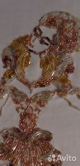 Ручная роспись, вышивка на одежде