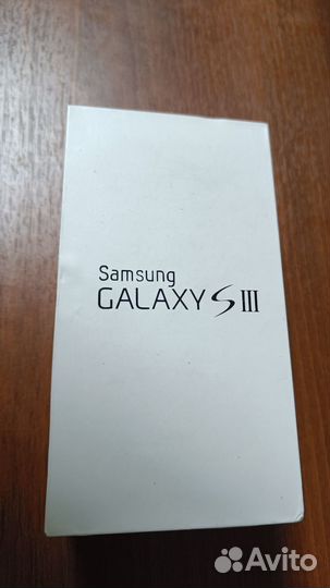 Коробка от iPhone