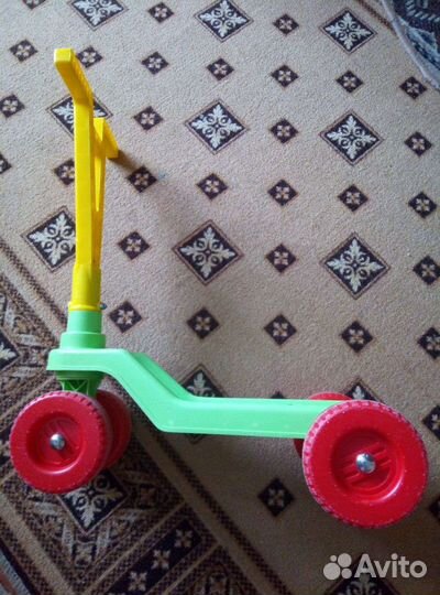 Самокат для малыша