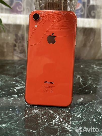 iPhone Xr, 64 ГБ