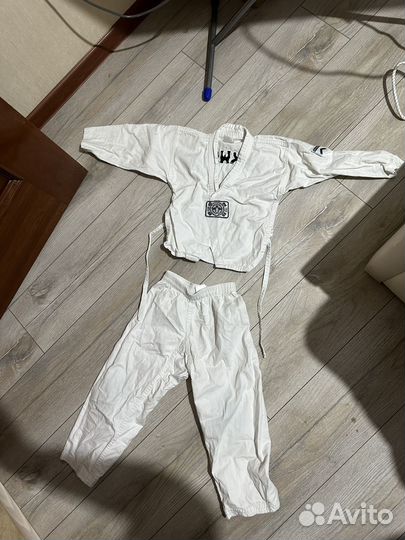 Добок, форма для тхэквондо