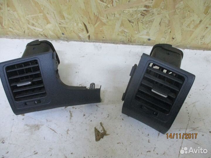 Дефлектор воздуховода в сборе Тойота Королла 150