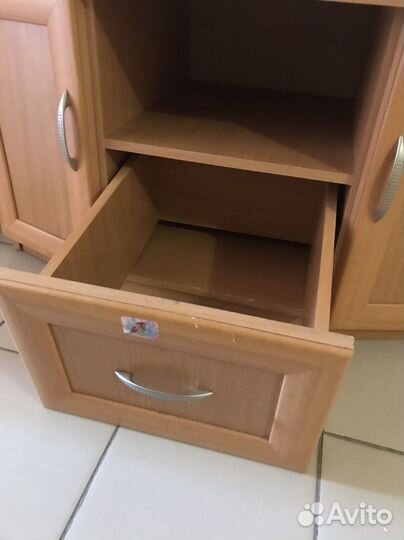 Тумба под телевизор