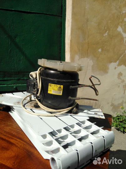 Компрессор холодильника