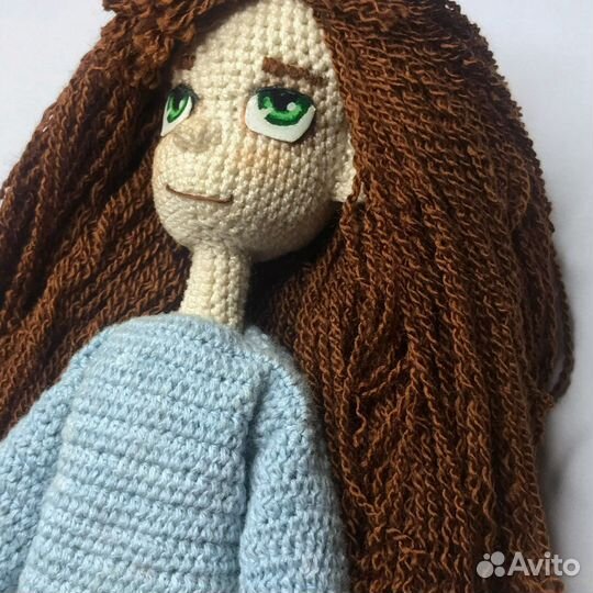 Каркасная вязанная кукла