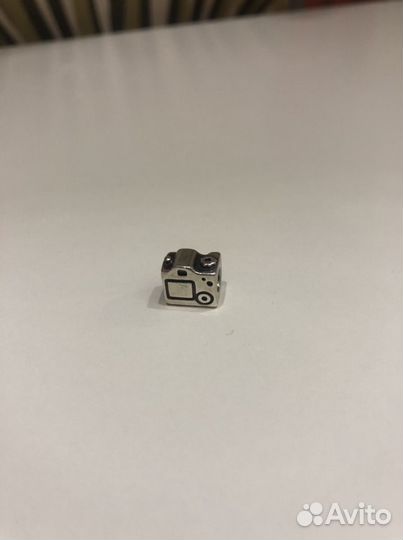 Украшение шарм Pandora