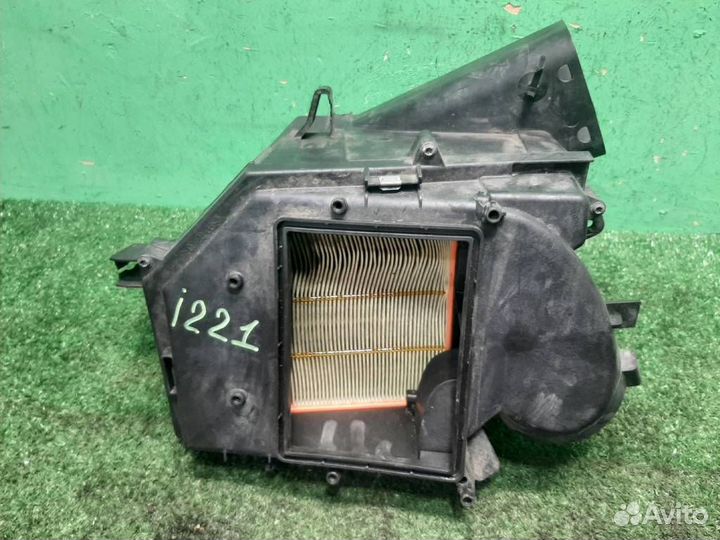 Корпус воздушного фильтра Volvo XC90 2006