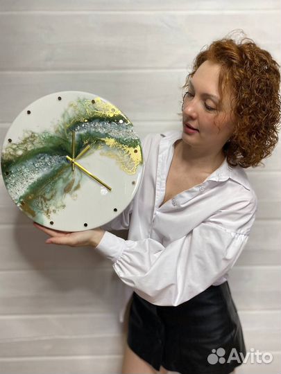 Создам часы настенные из эпоксидной смолы