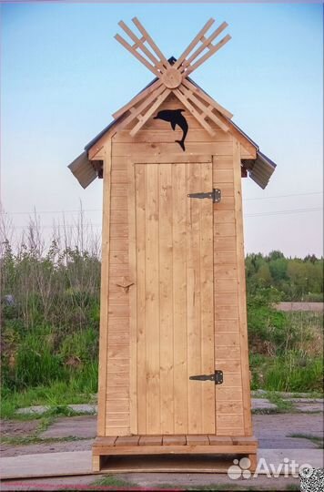 Уличный туалет с установкой