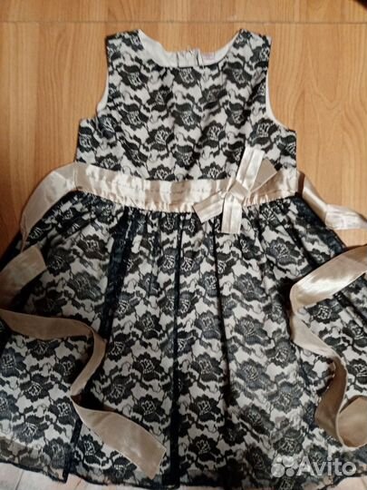 Платье на девочку