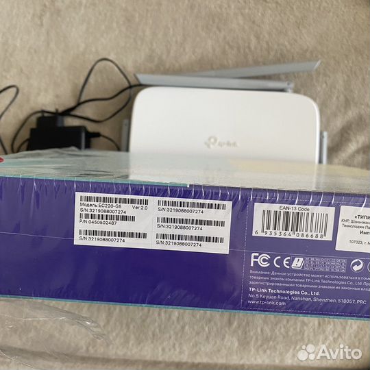 Wi-Fi роутер TP-Link EC220-G5