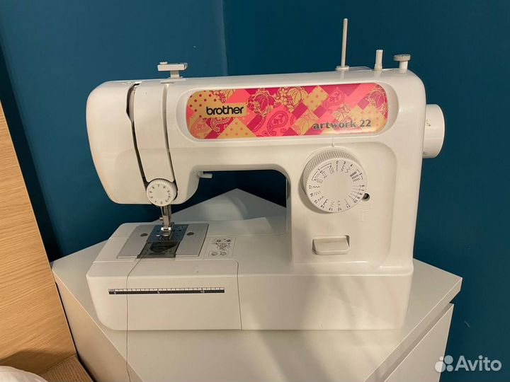 Швейная машина Brother Artwork 22