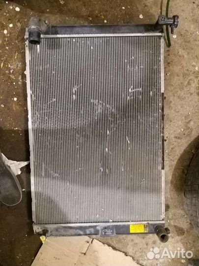 Радиатор основной тойота хариер, Hybrid 3.3LexusRX