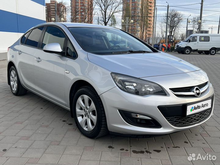 Opel Astra 1.6 AT, 2013, 153 100 км