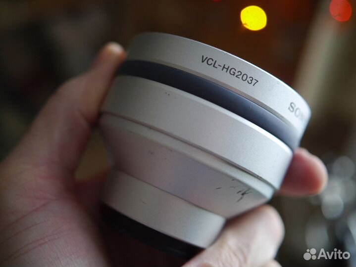Sony Tele Conversion Lens VCL-HG2037X есть и черны