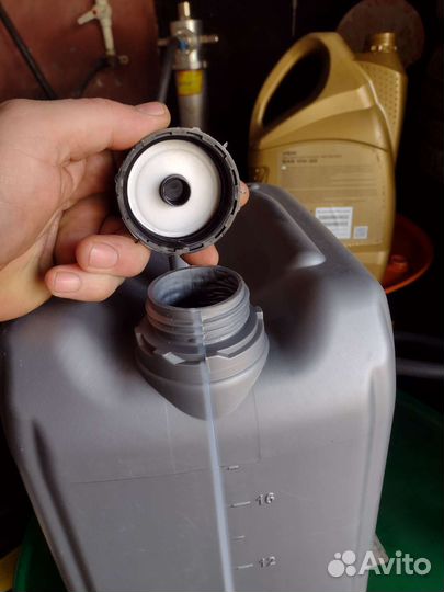 Канистра пластиковая 20 литров