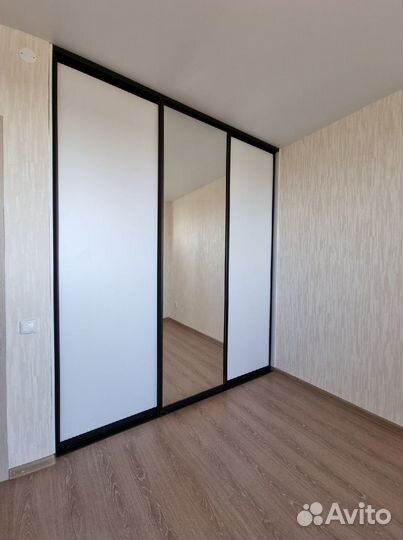 Стенка в гостиную