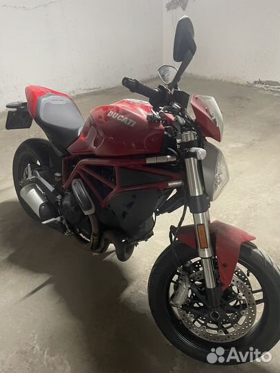 Ducati monster 797