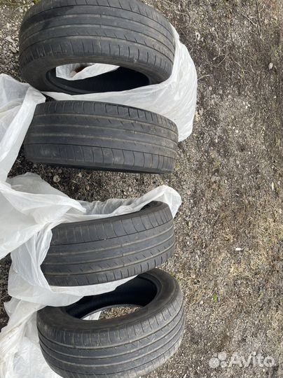 Dunlop Sport Classic 235/55 R18