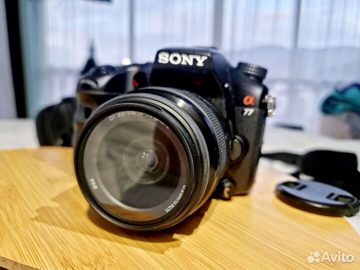 Очешуенная зеркалка Sony alfa, пробег 5800кадров