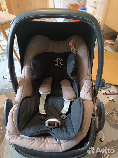 Детское автокресло от 0 maxi cosi