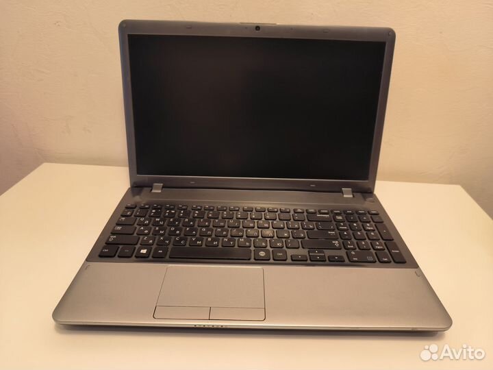 Ноутбук Samsung Core i5