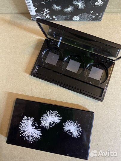 Палетки теней оригинал разные