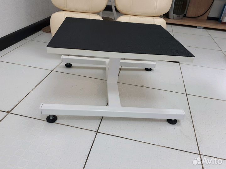 Подставка для педикюрной ванны