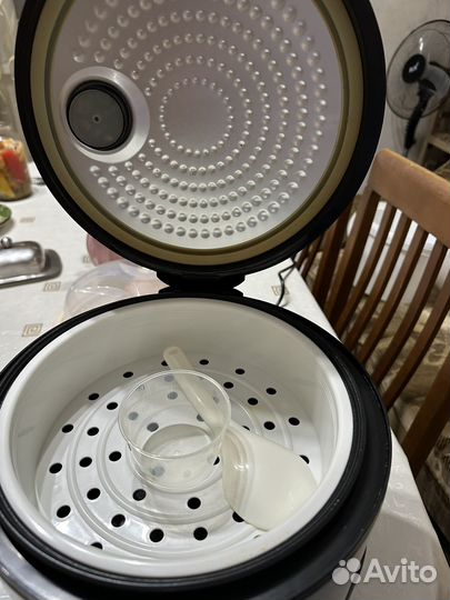 Мультиварка redmond