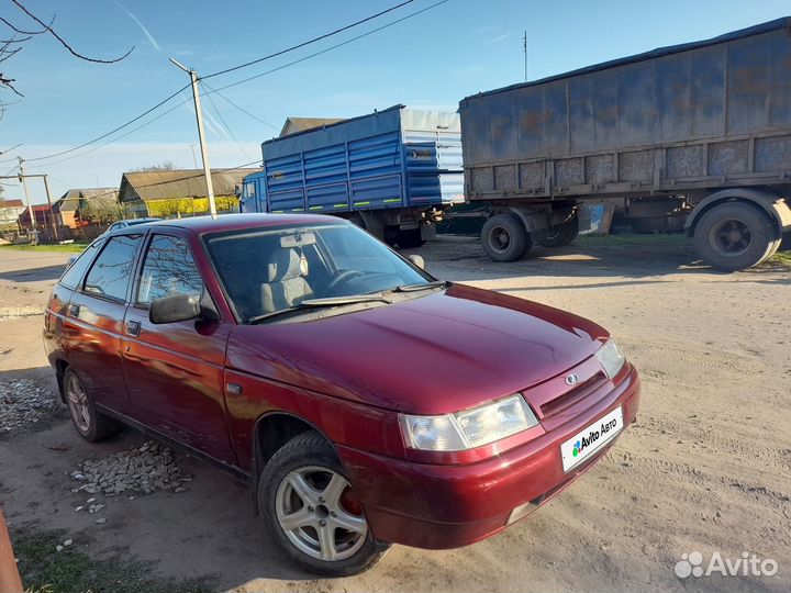 ВАЗ 2112 1.6 МТ, 2004, 196 000 км