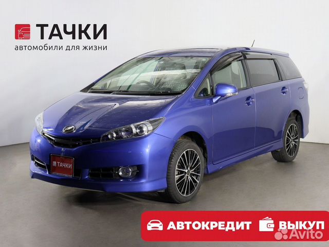 Toyota Wish 2015 салон