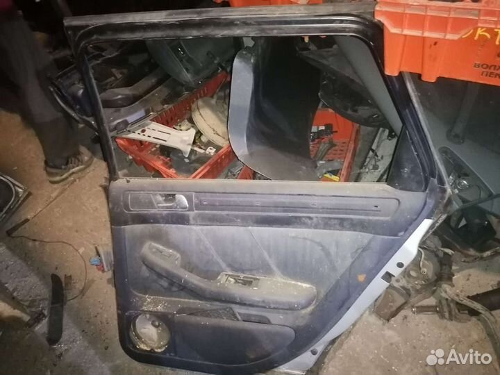 Дверь задняя правая Audi A6 c5
