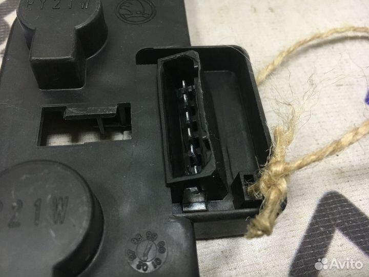 Плата заднего правого фонаря Шкода Октавия тур