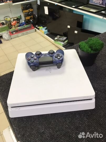 Игровая приставка Sony PS4 Slim 500Gb