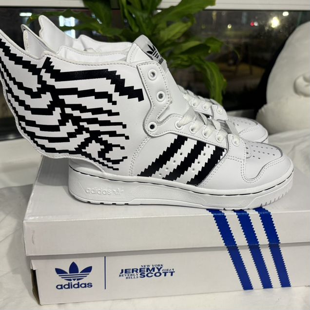 Кеды adidas jeremy scott pixel