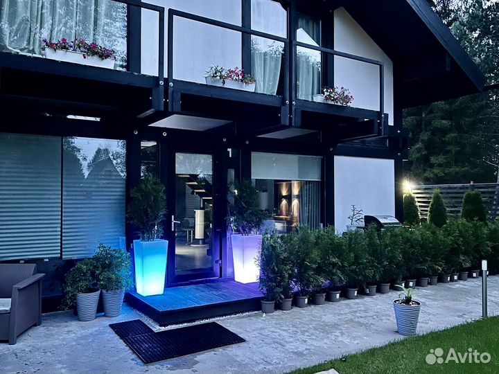 Кашпо с подсветкой для дома и улицы