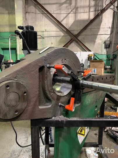 Расточка и наплавка посадочных отверстий