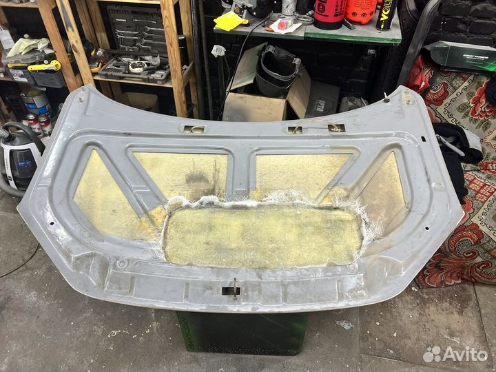 Стеклопластиковый Капот калина 2 / гранта