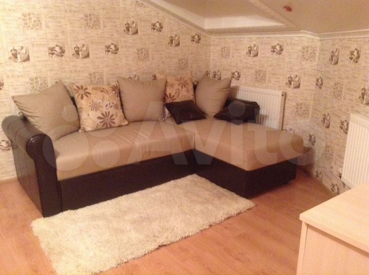 2-к. квартира, 30 м², 3/3 эт.