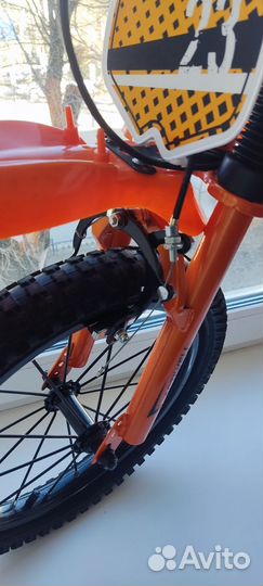 Велосипед-мотоцикл 16 дюймов