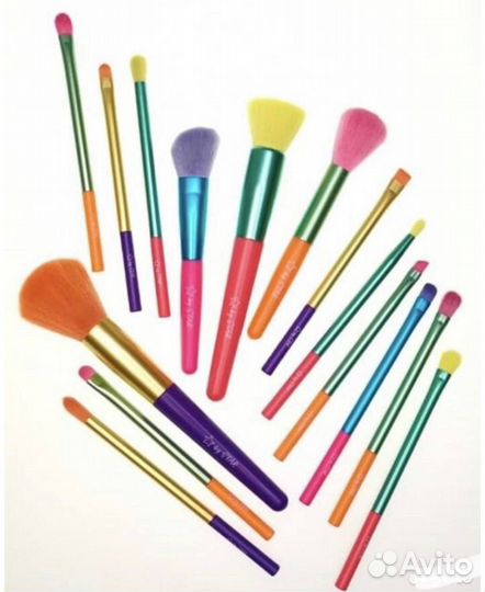 Кисти для макияжа новые