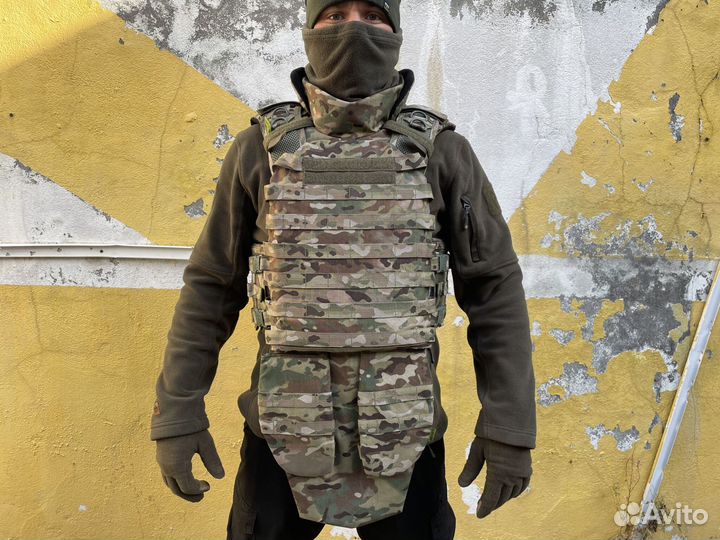 Тактический жилет с встроенными модулями