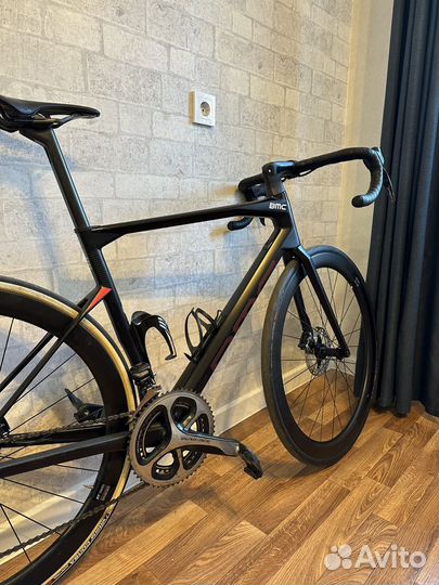 Шоссейный велосипед bmc