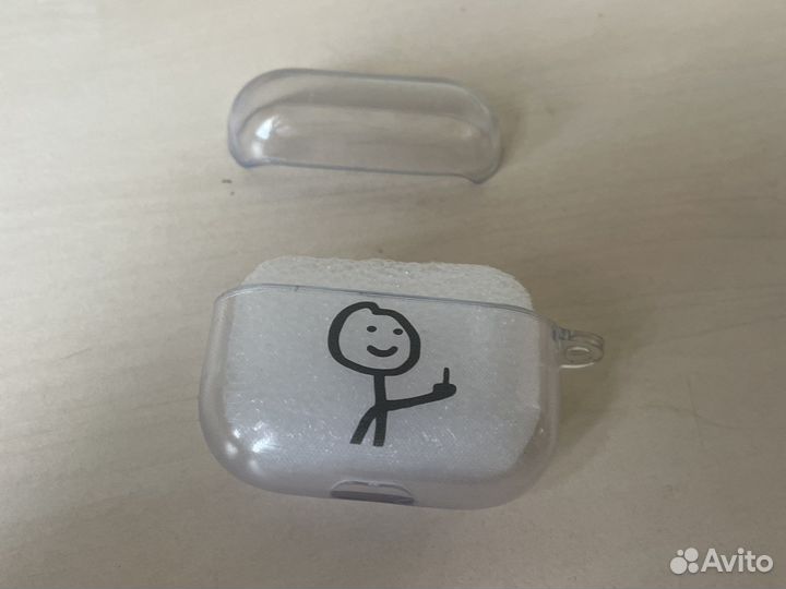 Чехол на airpods pro