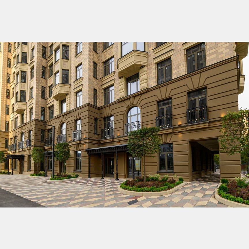 2-к. квартира, 59,8 м², 24/24 эт.